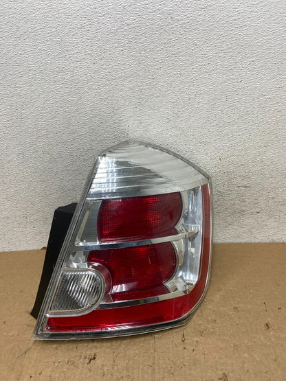 2007 to 2012 Nissan Sentra Right Passenger Rh Side Tail Light DEPO AF8102 DW0