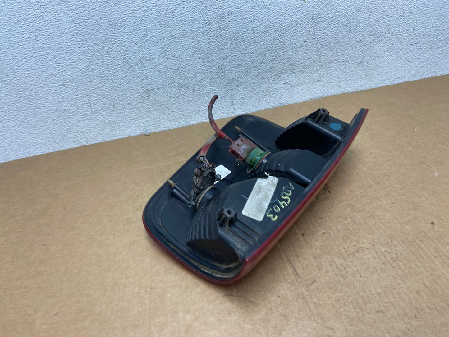 2004 to 2008 Ford F150 F-150 Left Driver LH Side Tail Light AD5503 LK5