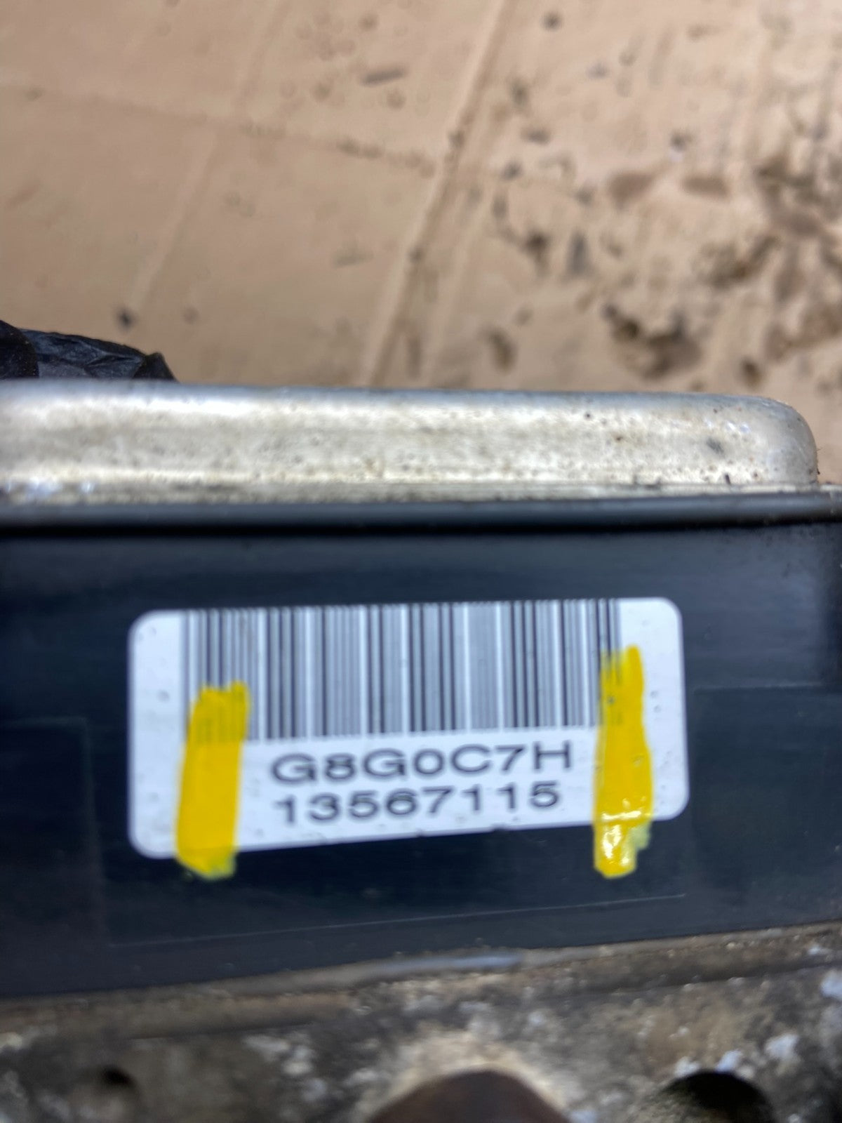 2004-2006 Chevrolet Express ABS Pump Control OEM 13567115 Module Q6123 DG6