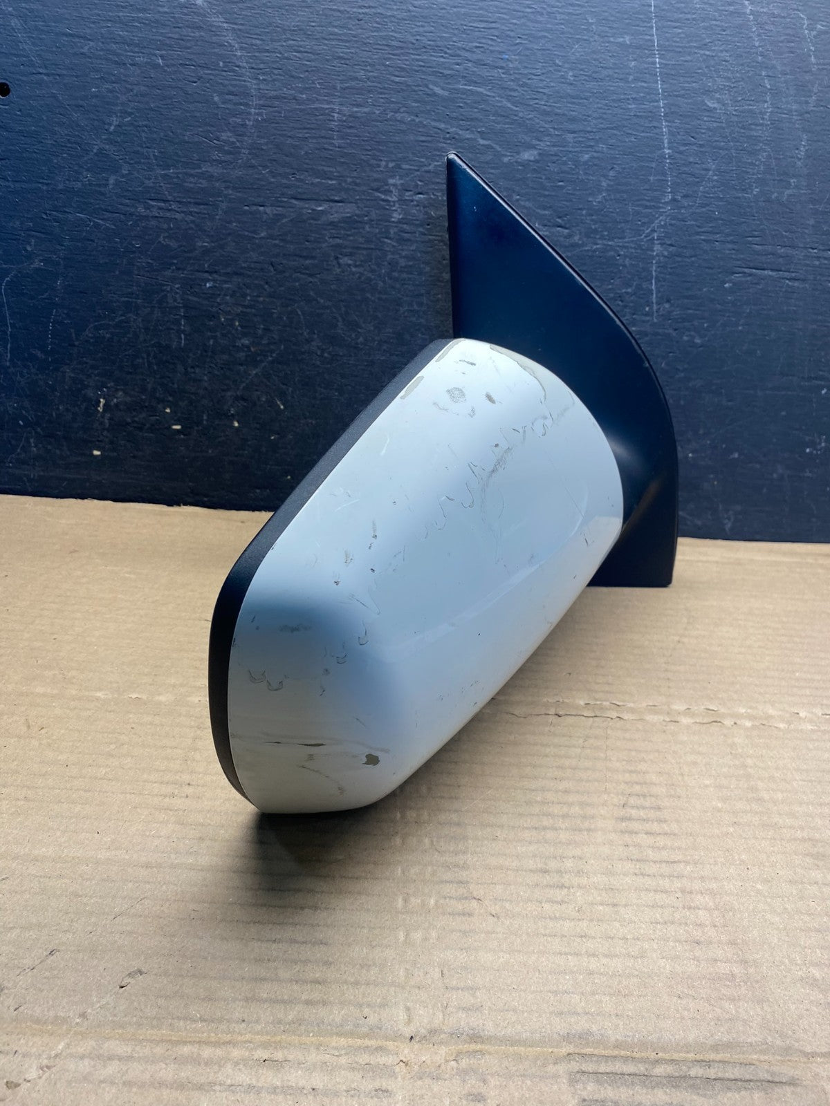 2011 to 2014 Kia Sedona Right Passenger RH Side Door Mirror AF3921 DW1