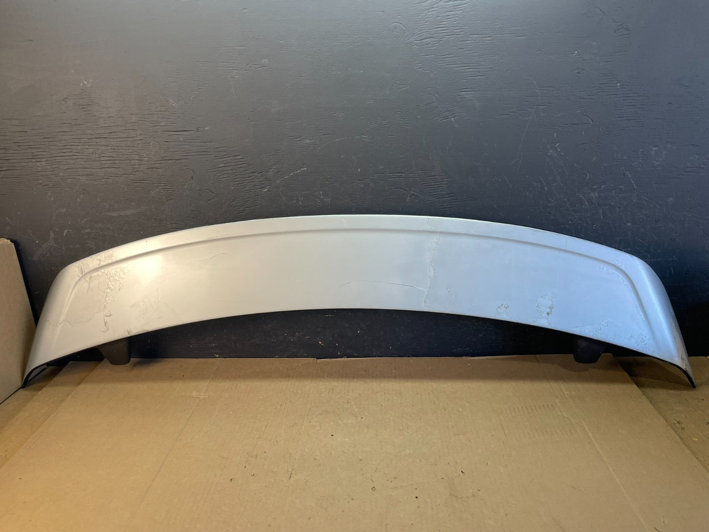 2001 to 2004 Ford Mustang Rear Trunk Spoiler Wing ad5652 DG0