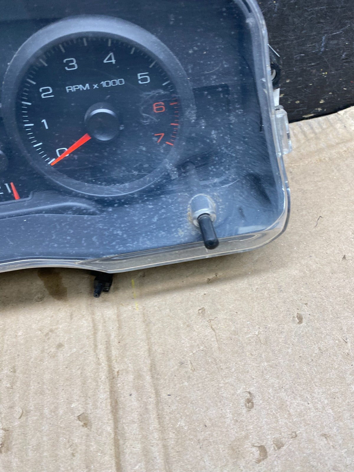 2009 to 2010 Mercury Marquis Speedometer Cluster Gauge Oem X6052 DG1