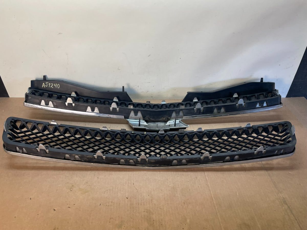 2007 to 2014 Chevrolet Tahoe Suburban Lower Upper Grill Grille Set aj1240 DG3