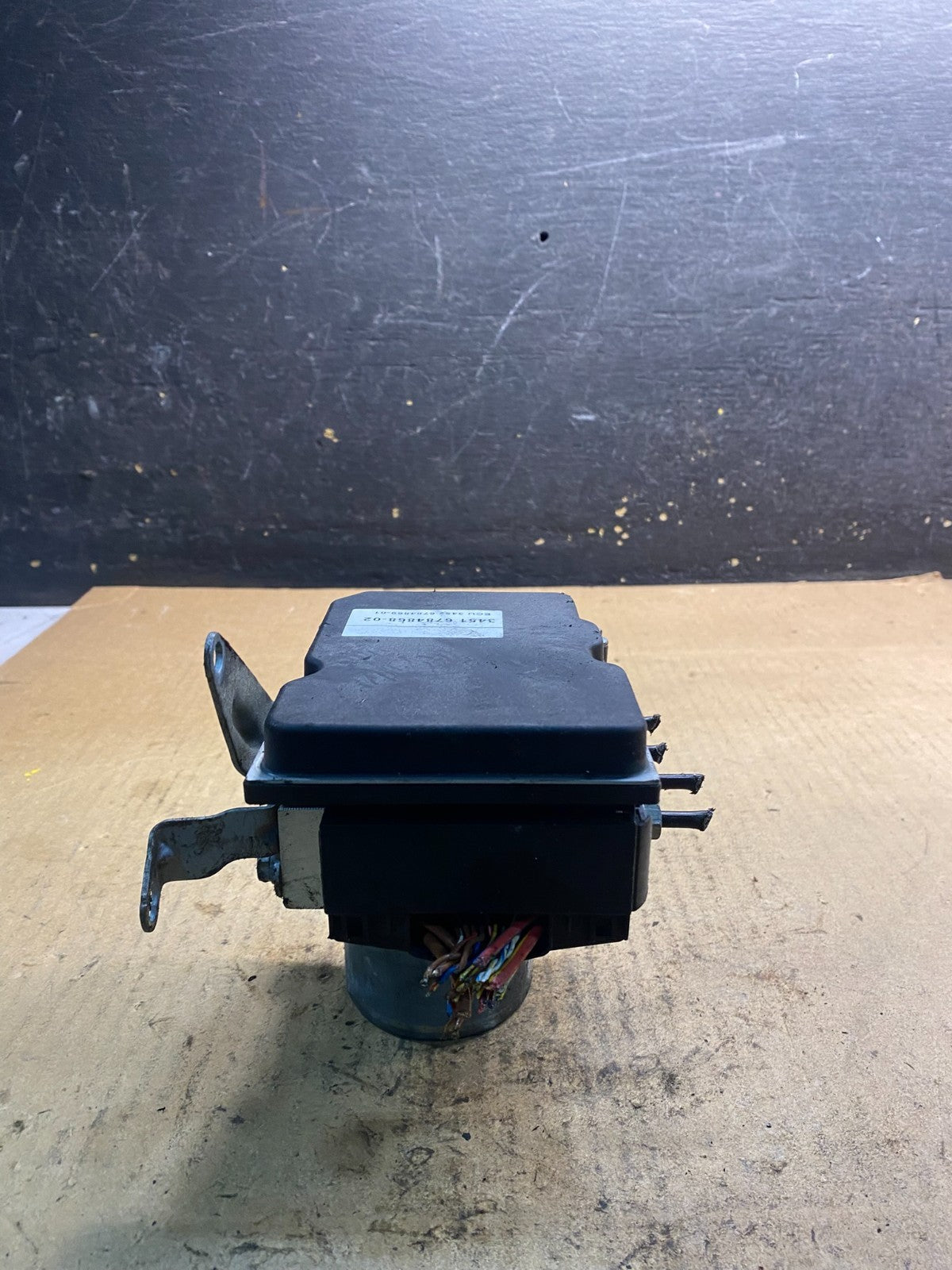 2007 to 2013 BMW 335i ABS Anti-Lock Brake Pump 6768550 OEM Z2406 DG3
