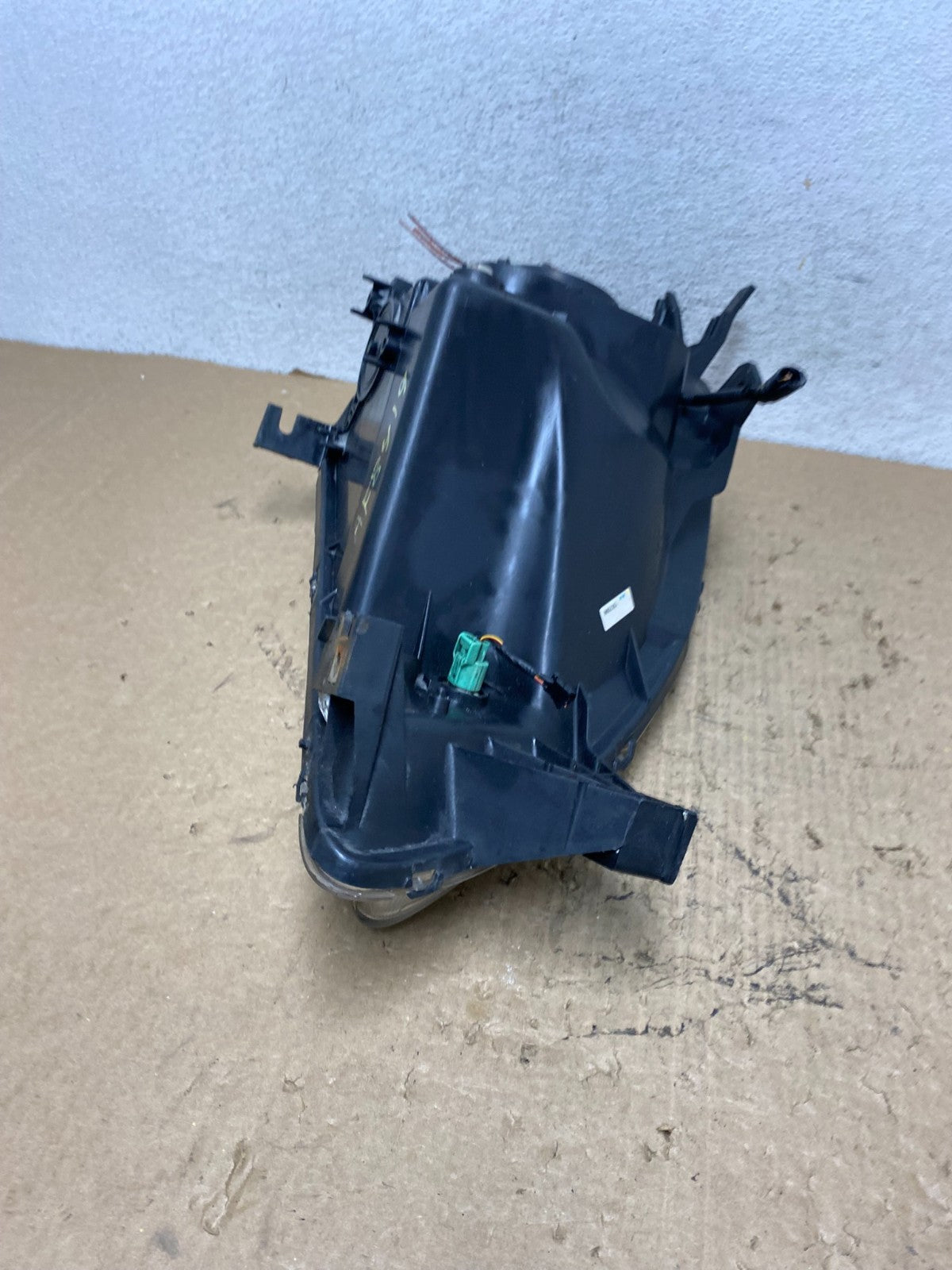 2002 to 2004 Honda Crv Cr-v Left Driver Halogen Headlight AF8419 DW6