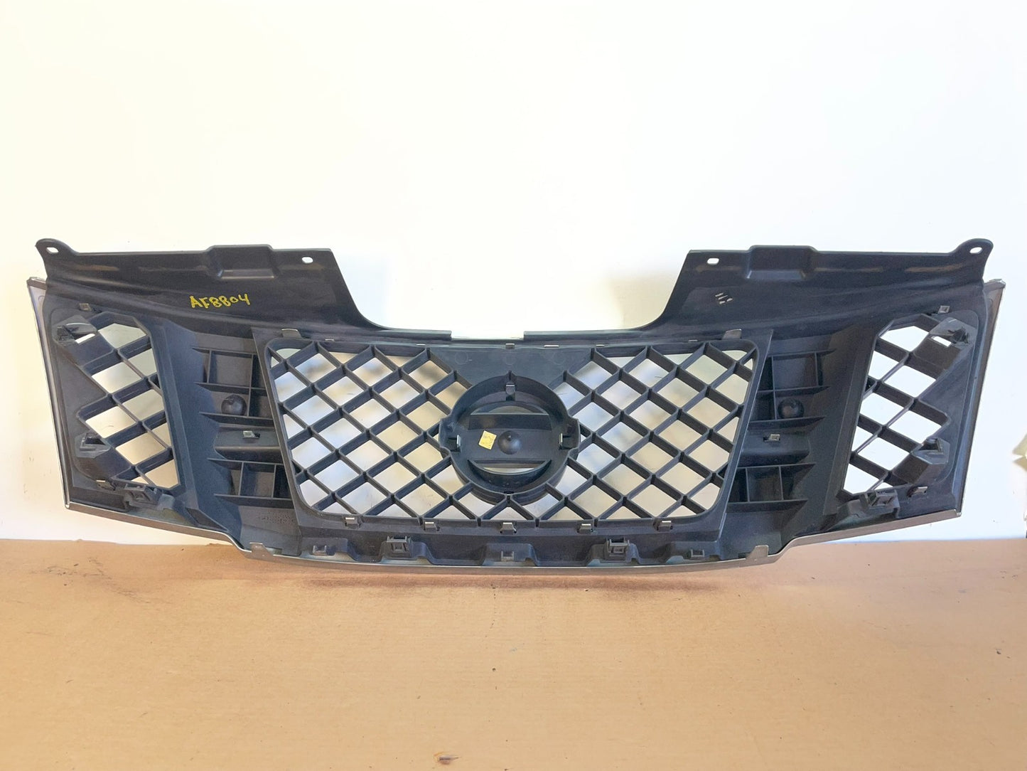 2008 to 2012 Nissan Pathfinder Front Upper Chrome Grill Grille AF8804 DG3