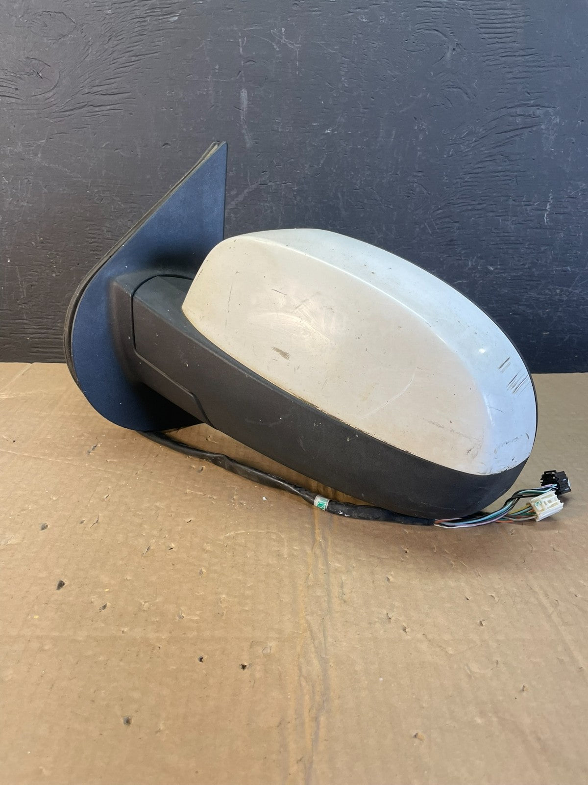 2007-2014 Chevrolet Avalanche Left Driver LH View Door Mirror AC9821 DW1