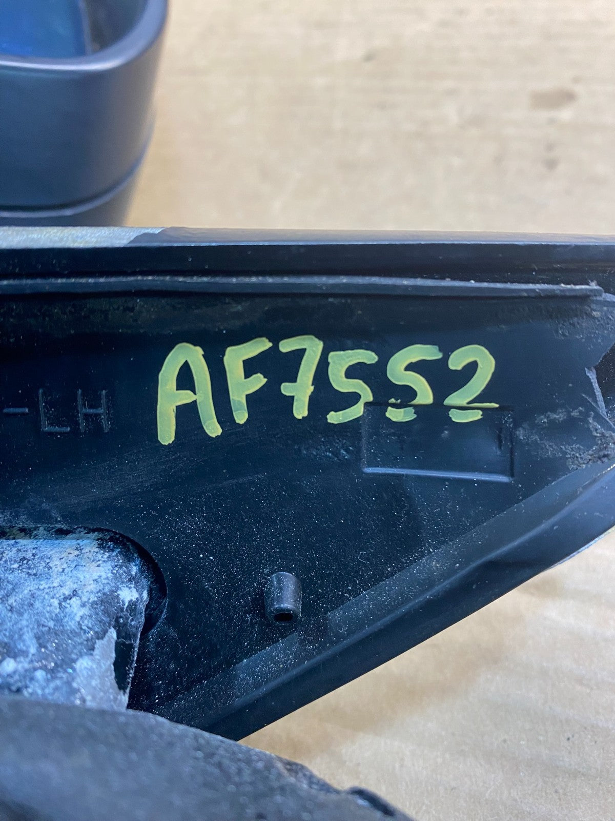 2000 to 2006 BMW X5 Left Driver LH Side View Door Mirror AF7552 DG12