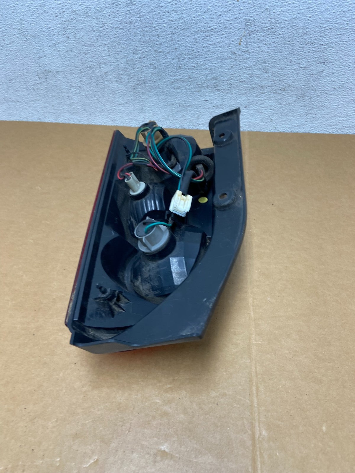 2005 to 2015 Nissan Xterra Tail light Left Driver Lh Side AD8886 DW6