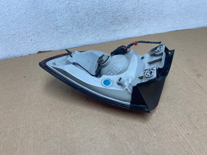 2008 to 2012 Buick Enclave Left Driver Side Lh Tail Light AG2018 LK5