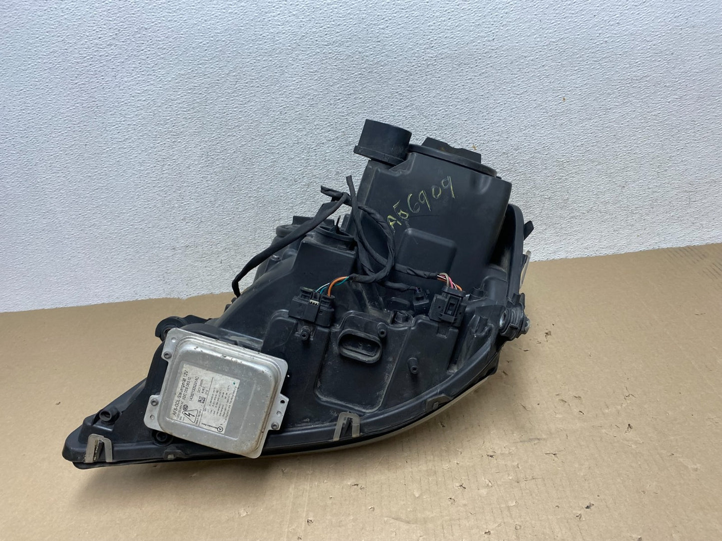 2007 to 2009 Mercedes GL-Class GL450 Right Passenger Xenon Headlight AG6909 DW9