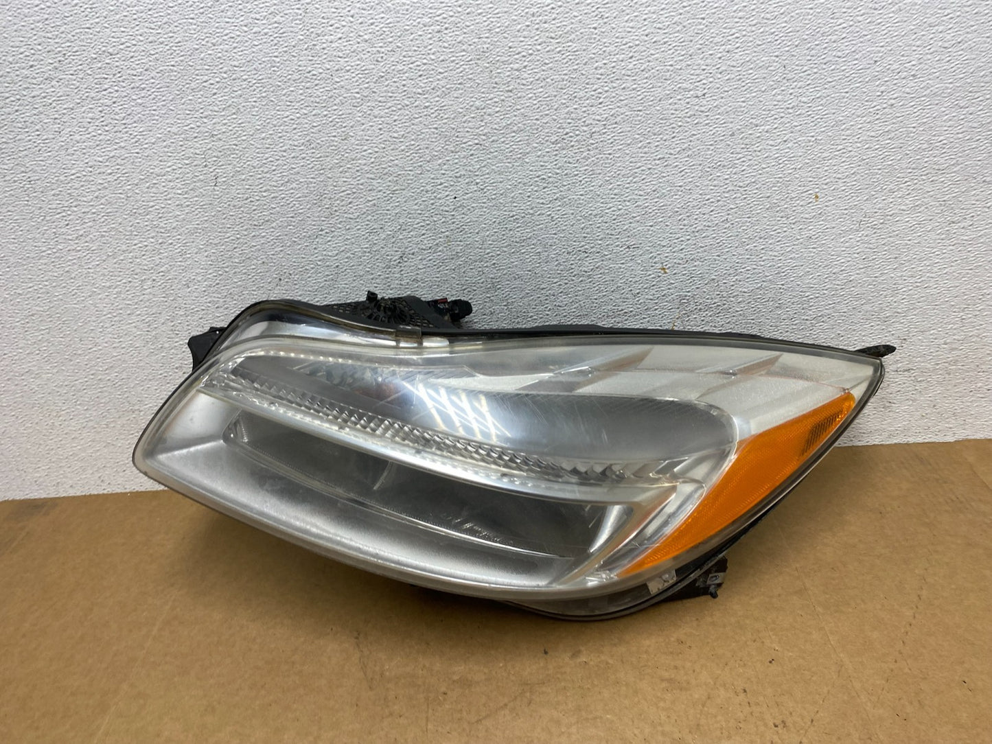 2011 2012 2013 Buick Regal Left Driver LH Side Headlight AE2994 DW0