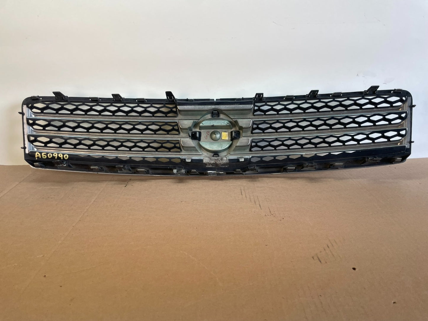 2009 to 2011 Nissan Maxima Front Upper Grill Grille 62070-9N00A AG0990 DG4