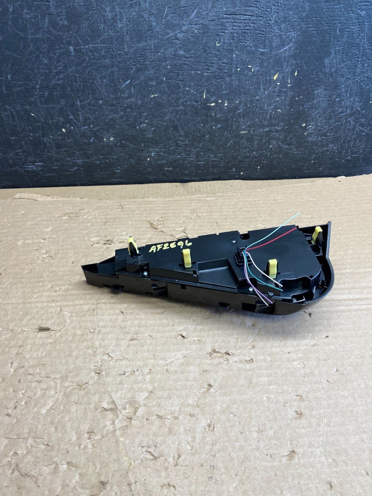 2015 2016 2017 Toyota Prius C A/C Heater Climate Control Unit Switch af2696 DG3
