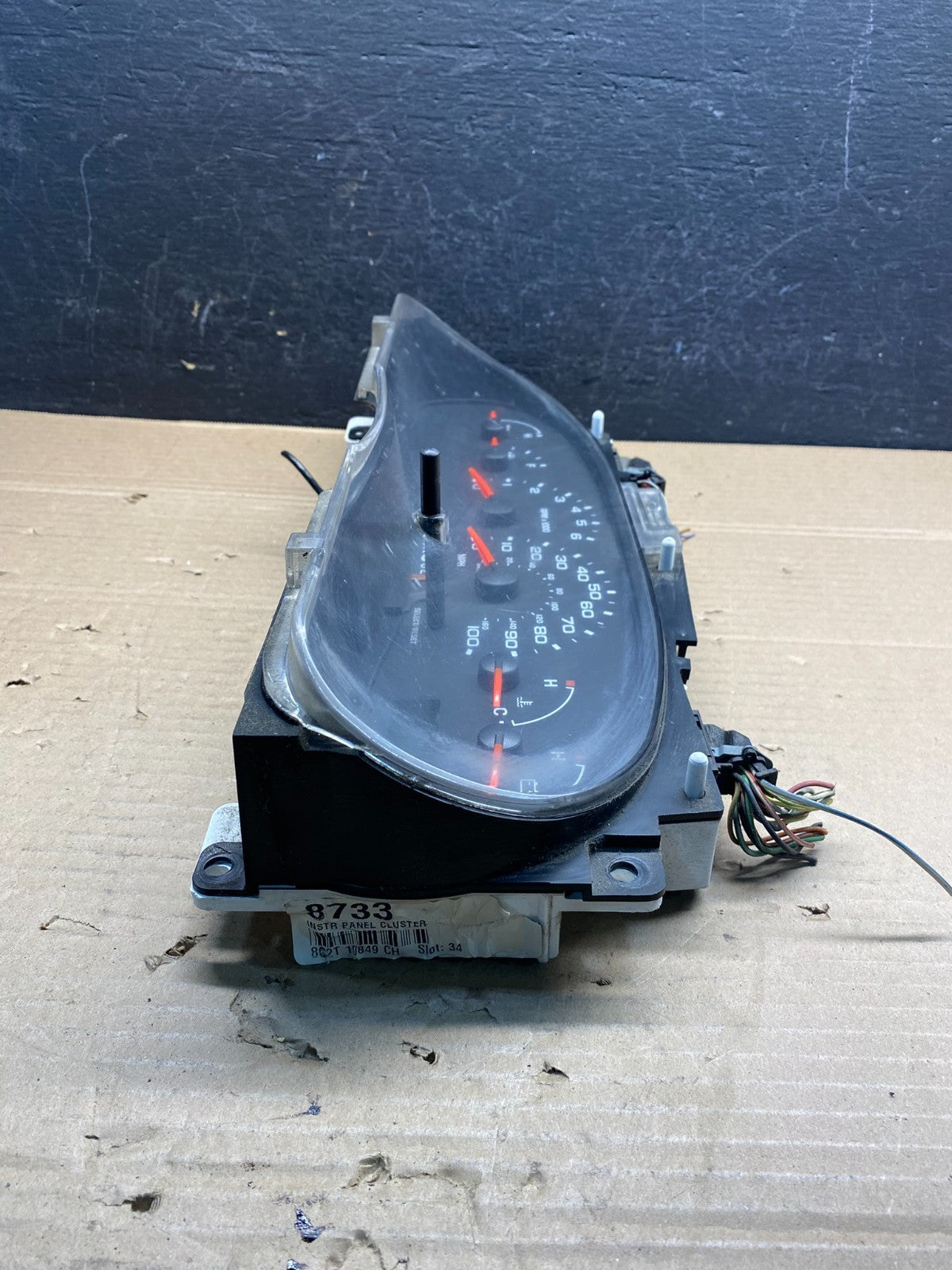 2006 Ford E350 Gauge Speedometer Cluster AD9528 DG2