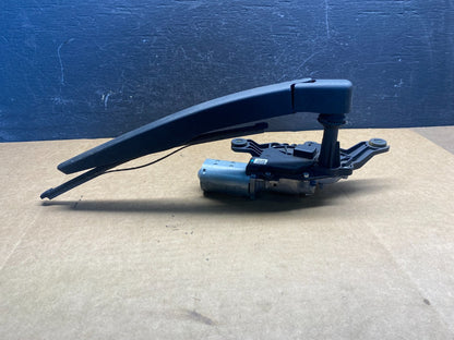 2020 to 2023 Ford Explorer Rear Windshield Wiper Motor ad7475 DG3