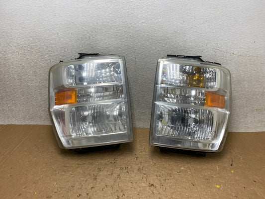 2008-2014 Ford Econoline E150 E250 E350 Left+Right Headlights V8120 DW0