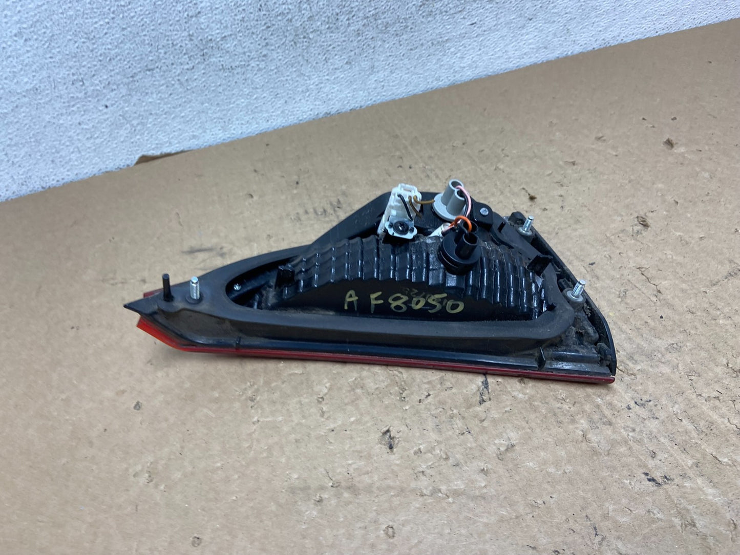 2014 to 2016 Hyundai Elantra Sedan Right Passenger Inner Tail Light AF8050 DW7