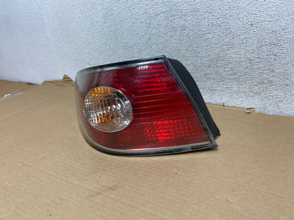2002 to 2004 Lexus ES300 ES330 Left Driver Side Tail Light AG9149 LK2