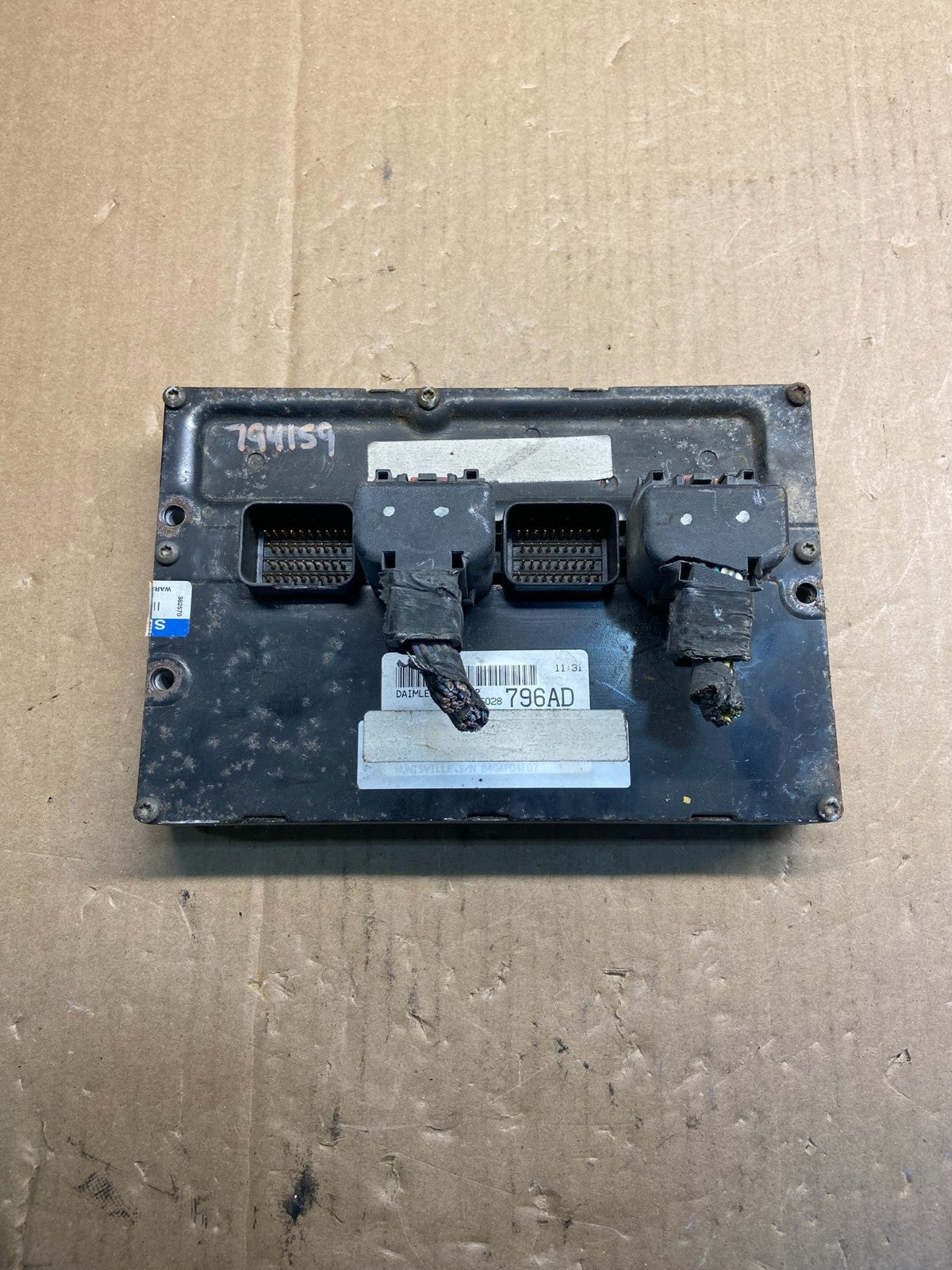 2004 Dodge RAM 1500 4.7L ECU ECM Engine Control Computer Module AF9473 DG0
