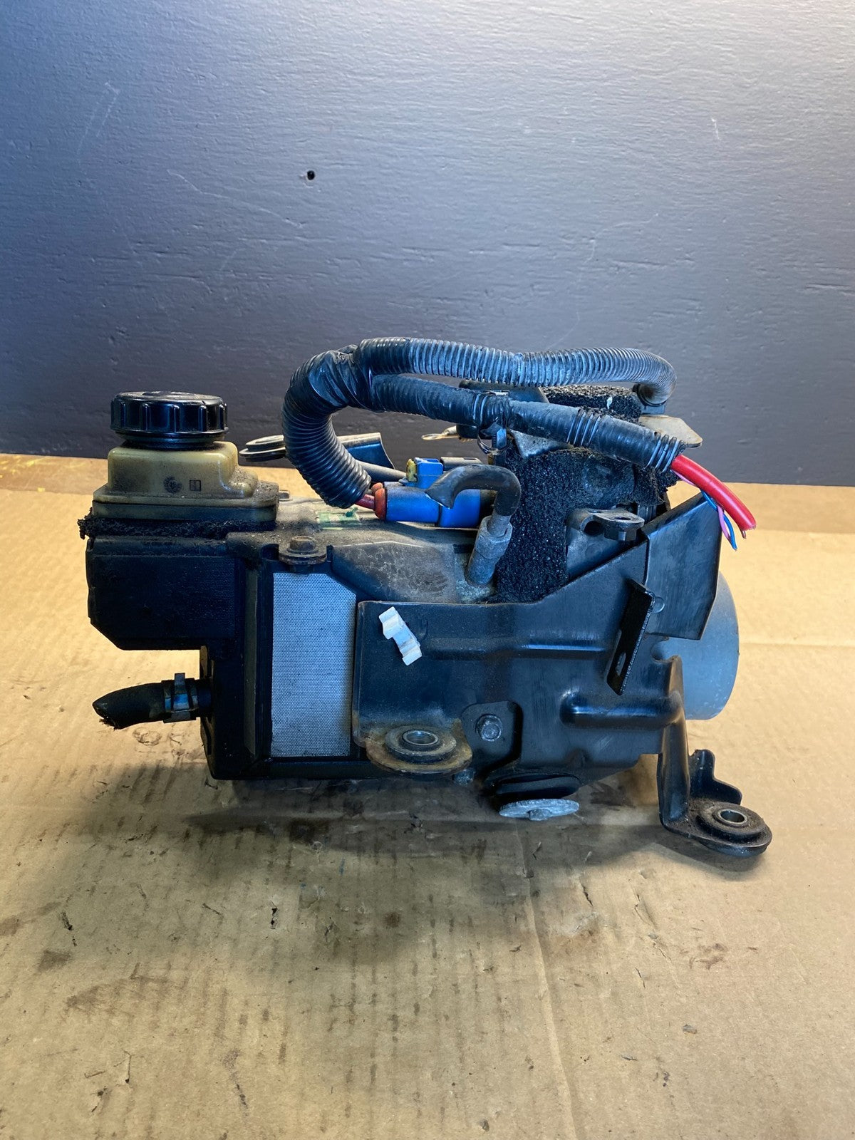2011 - 2017 Nissan Quest Power Steering Pump Motor Unit OEM AB41674