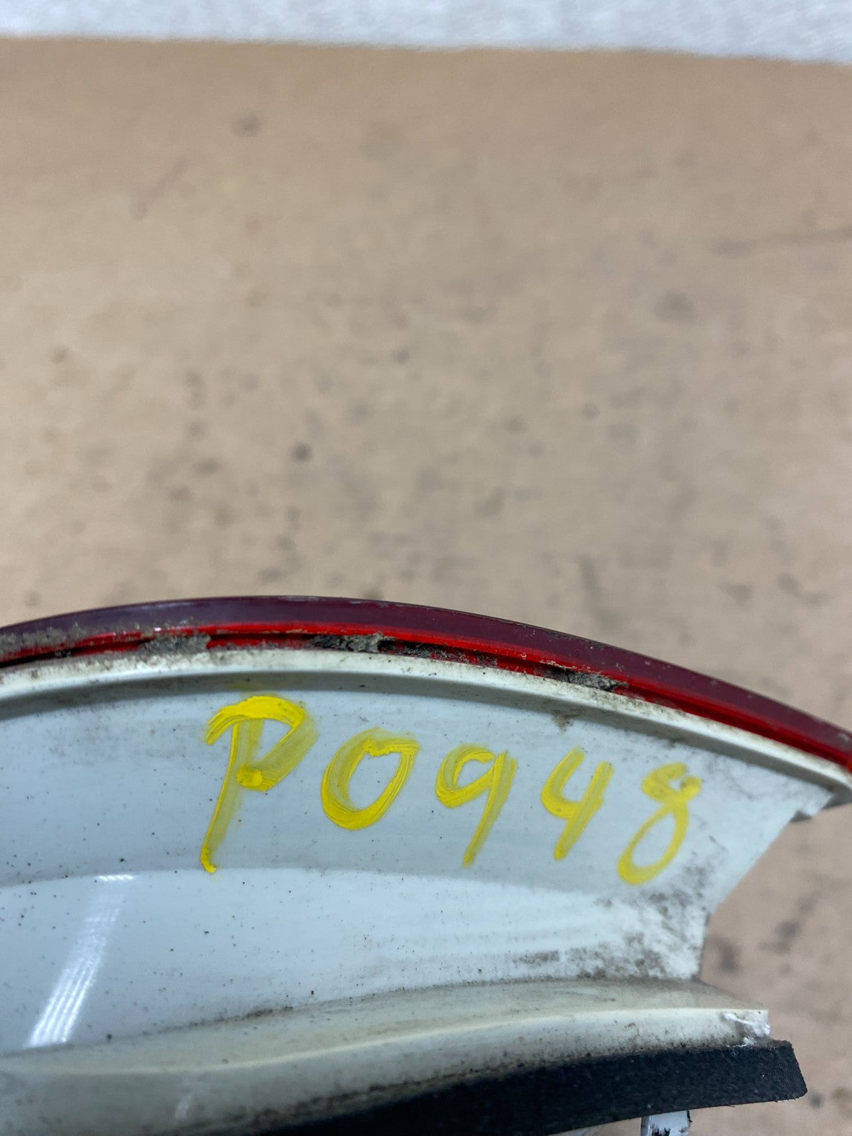 2004-2008 Audi A4 Sedan Right Passenger RH Side Inner Tail Light OEM P0948 DW5