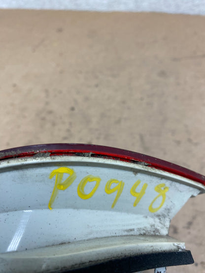 2004-2008 Audi A4 Sedan Right Passenger RH Side Inner Tail Light OEM P0948 DW5
