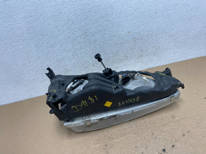 1995 to 1996 Toyota Camry Left Driver LH Side Headlight AF4638 DW12