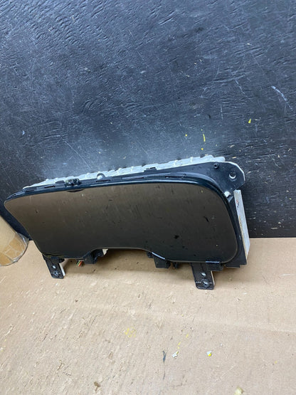 2004 to 2006 Lincoln Navigator Speedometer Gauge Cluster t5914 DG2