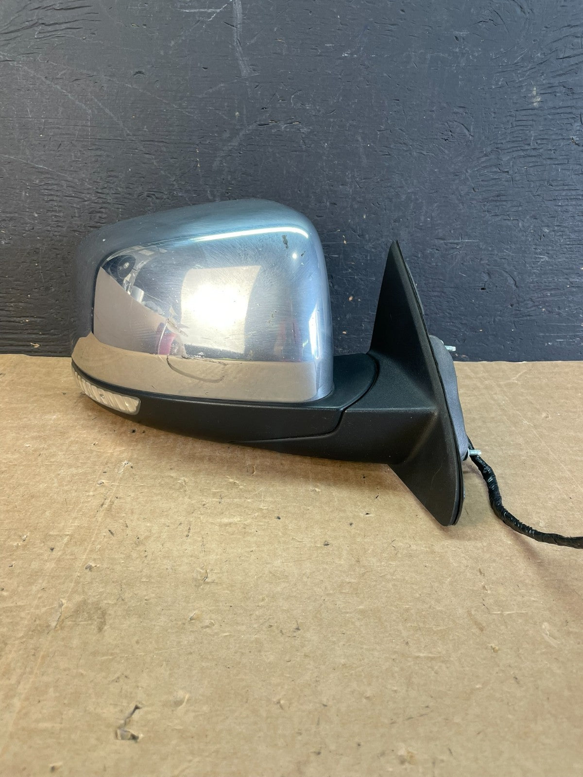 2011 - 2013 Jeep Grand Cherokee Right Passenger Heated Door Mirror AE8575 DW0