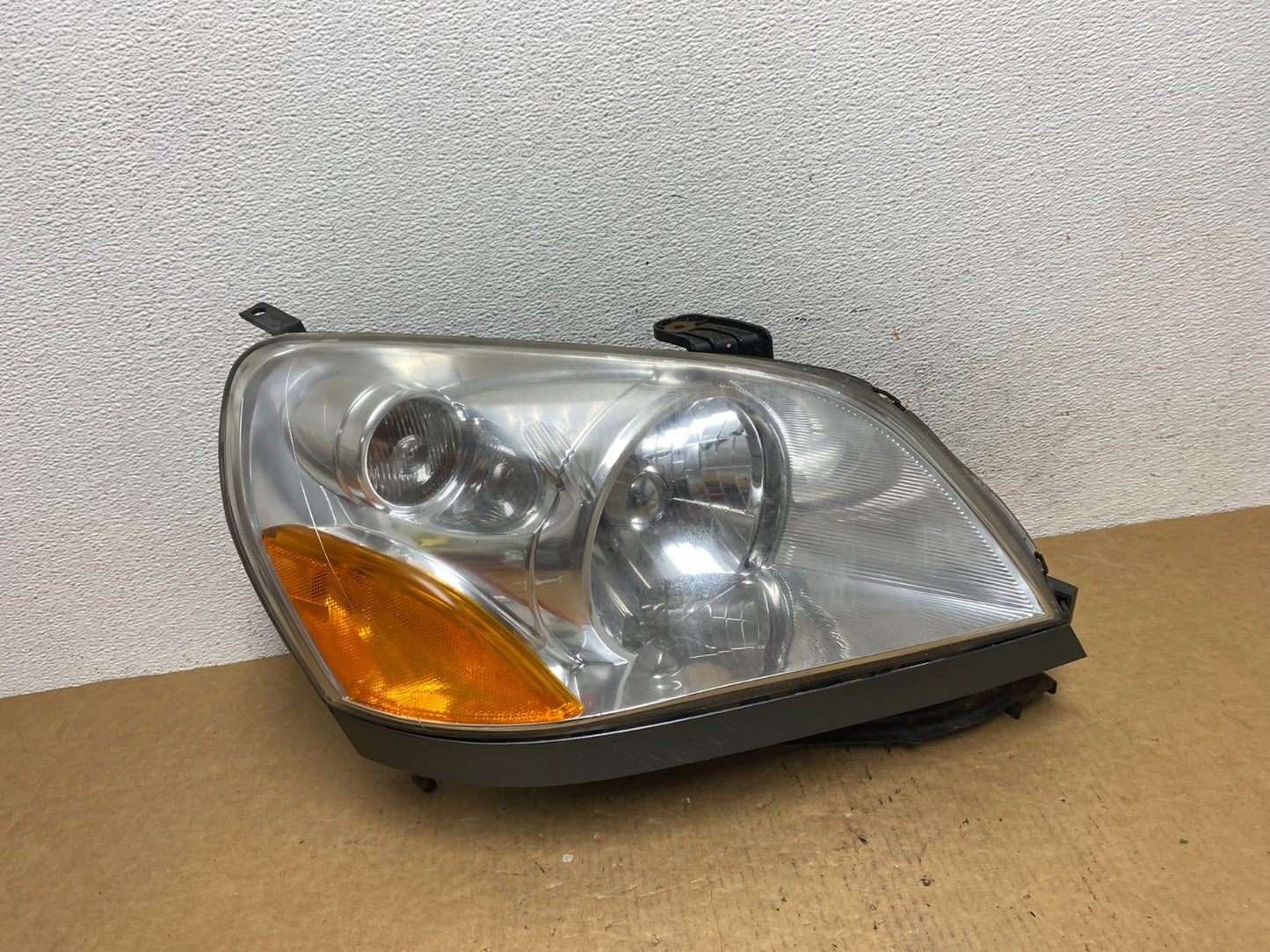 2003 2004 2005 Honda Pilot Right Passenger RH Side Halogen Headlight AD4636 DW0
