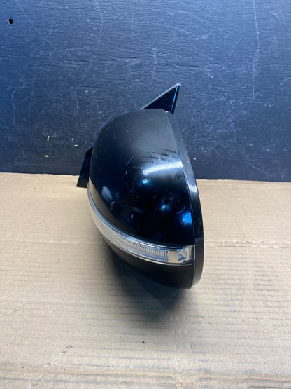2016 to 2020 Kia Sorento Left Driver LH Door Mirror Turn Signal AF3913 DW9