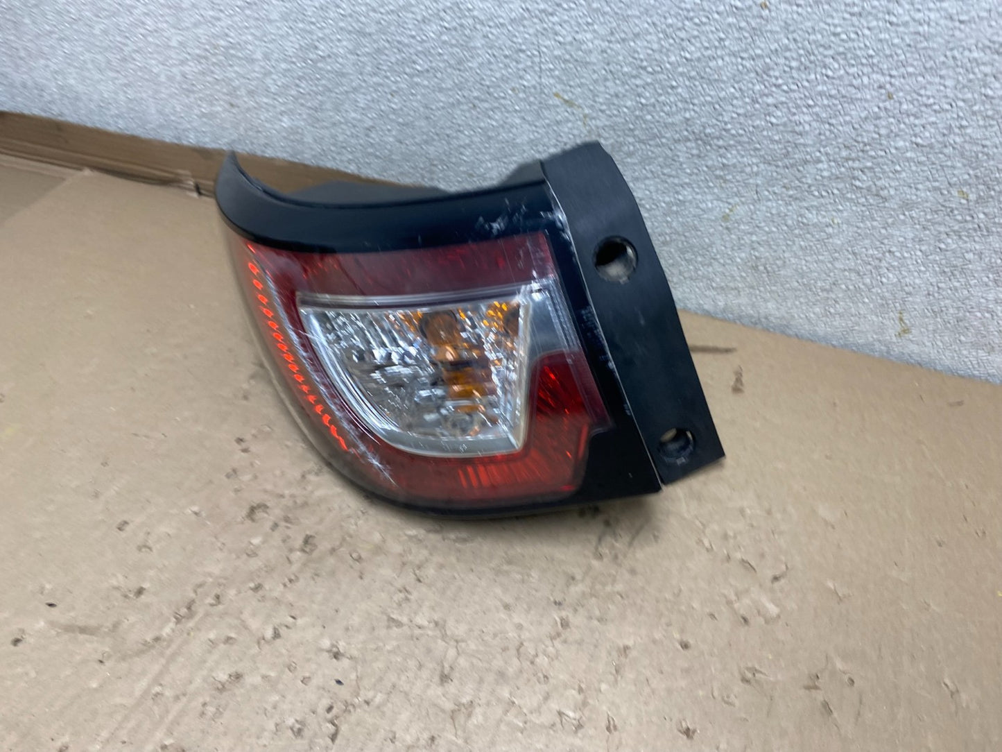 2013 to 2017 Chevrolet Traverse Left Driver LH Side Tail Light U1214 DW1
