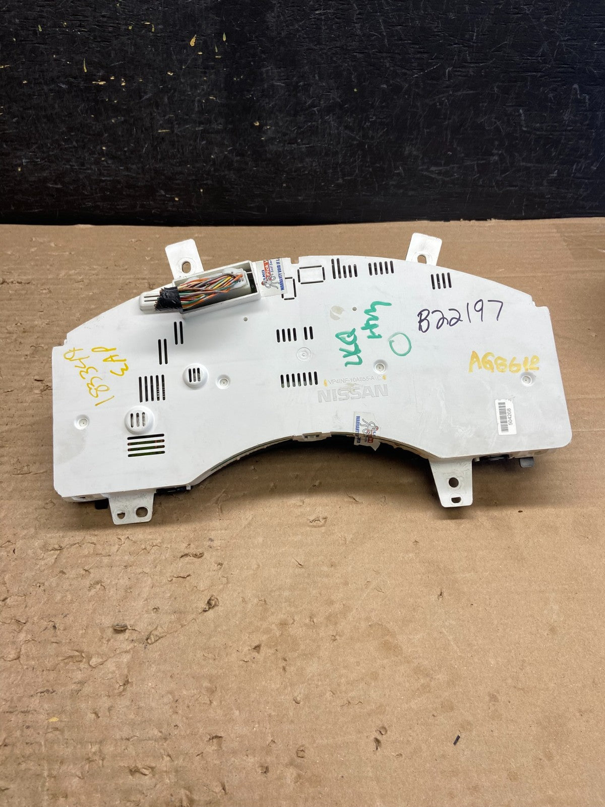 2004 to 2007 Infiniti QX56 Gauge Speedometer Cluster ag8612 DG5