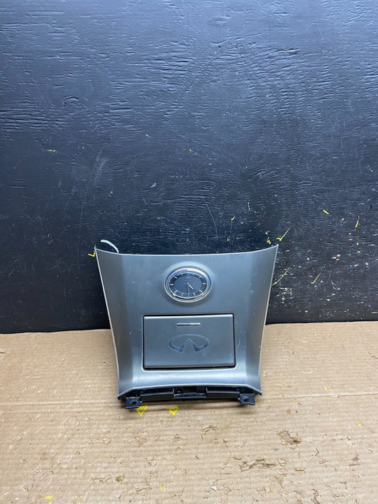 2006 2007 2008 Infiniti Fx35 Center Console Clock Storage Bezel OEM W3411 DG0