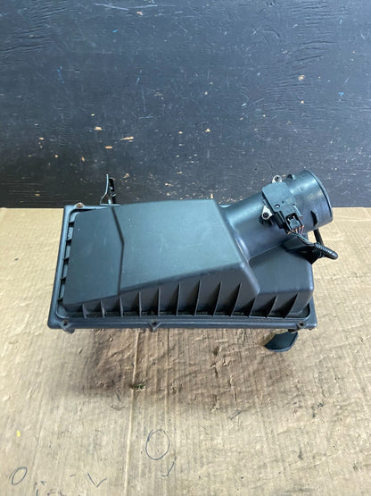 2010-2013 Land Range Rover 5.0L Left LH Air Intake Cleaner Filter Box O3263 DG2