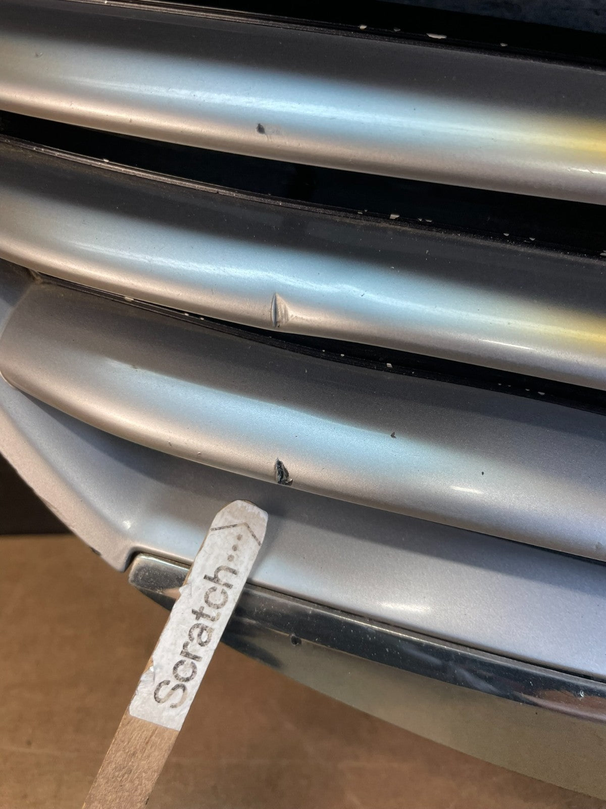 2005 to 2008 Acura RL Front Upper Grille Grill Emblem AD0230 DG3