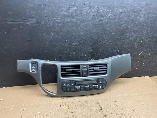 2005 to 2010 Honda Odyssey Radio Climate Control Dash Trim Bezel T8934 DG0