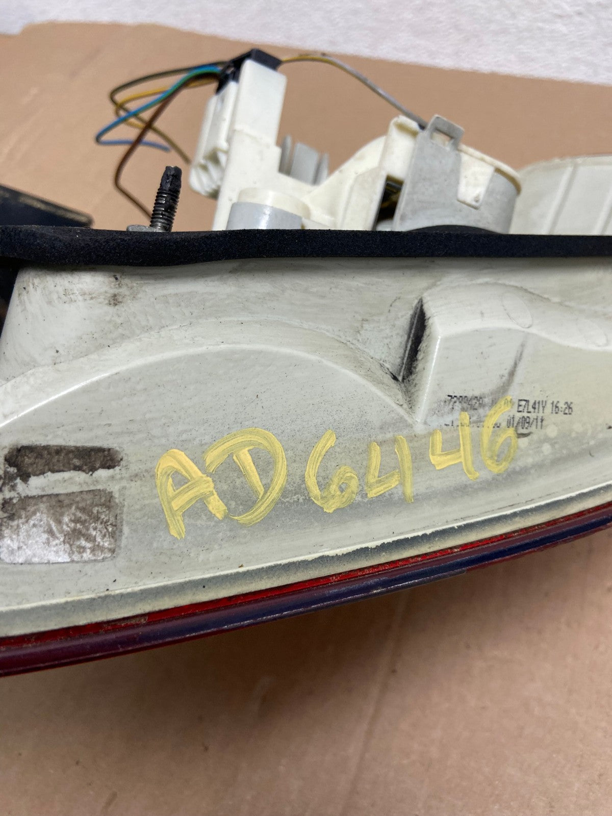 2009 2010 BMW 323i 325i 328i 335i 3 Series Left Driver Tail Light AD6446 LK6