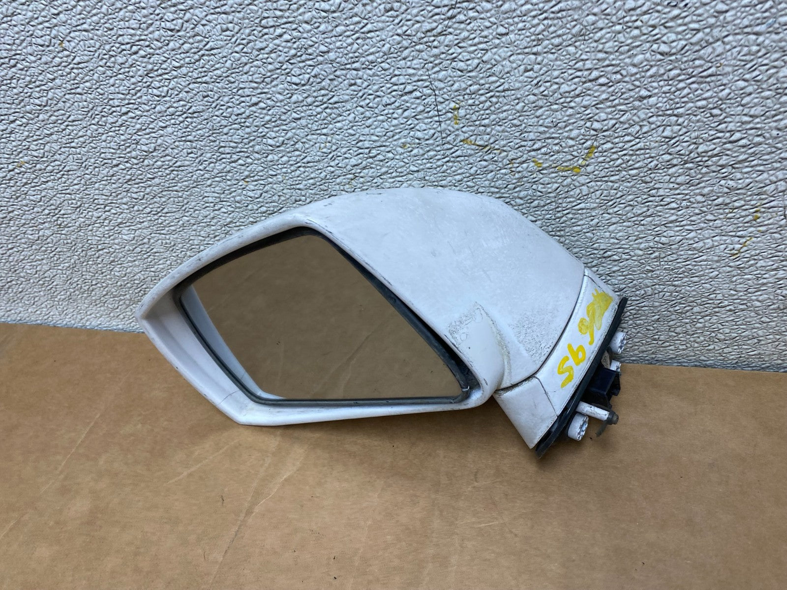 2003 2004 Hyundai Tiburon Left Driver LH View Mirror Power OEM X2695 DW5