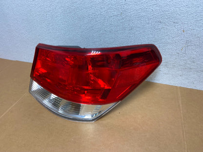 2010 to 2014 Subaru Legacy Right Passenger Rh Side Tail Light AD8868 DW1