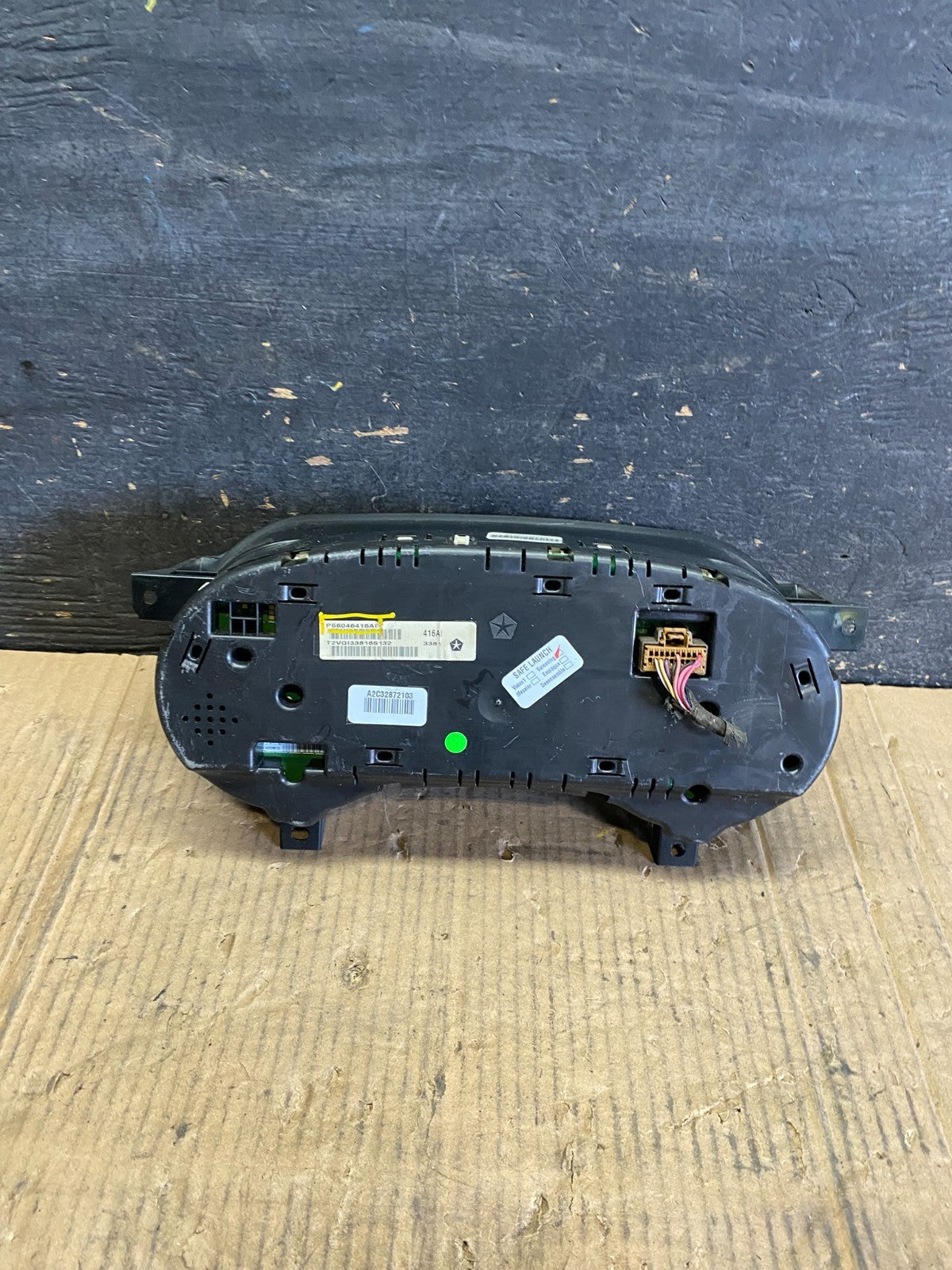 2012 Dodge Charger Speedometer Instrument Cluster Gauges s8727 DG5
