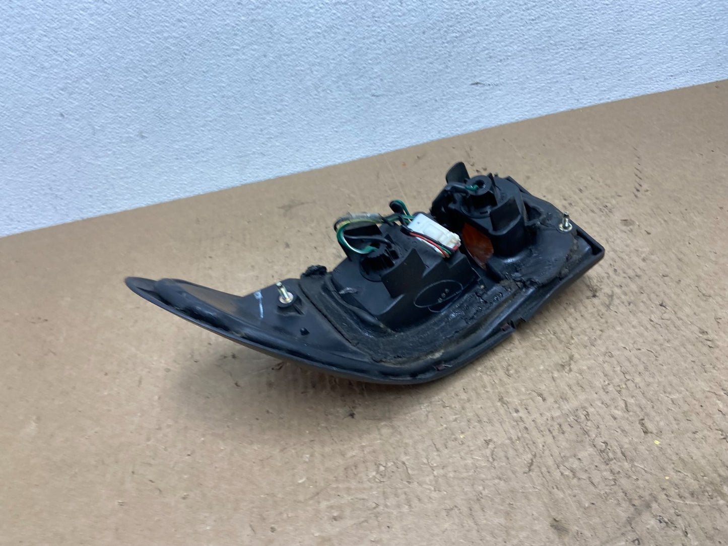 1995 to 1999 Nissan Sentra Left Driver LH Side Tail Light AC1618 DG5
