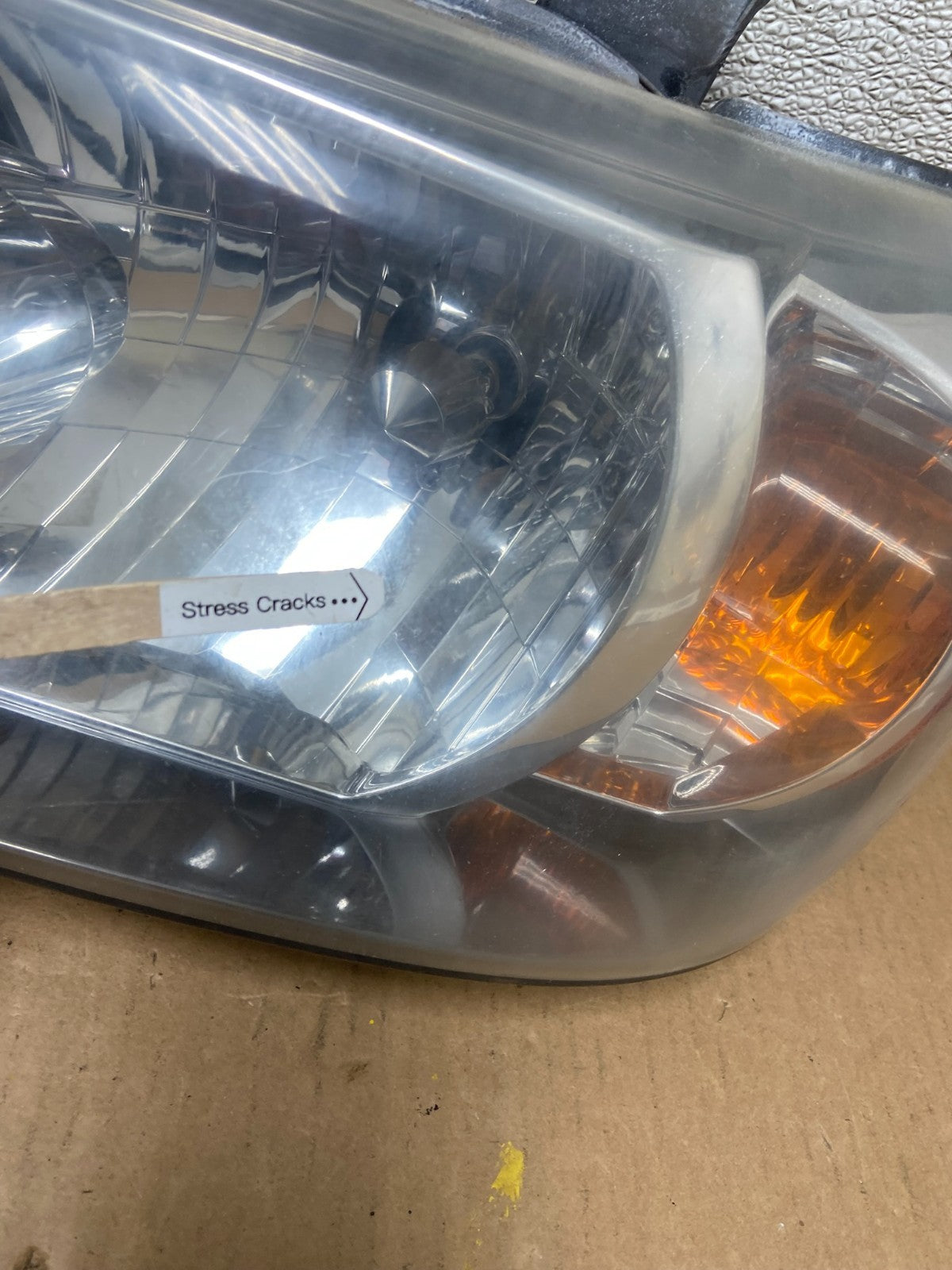 2004 2005 2006 Toyota Highlander Headlights Left+Right Side AA0095 DW6