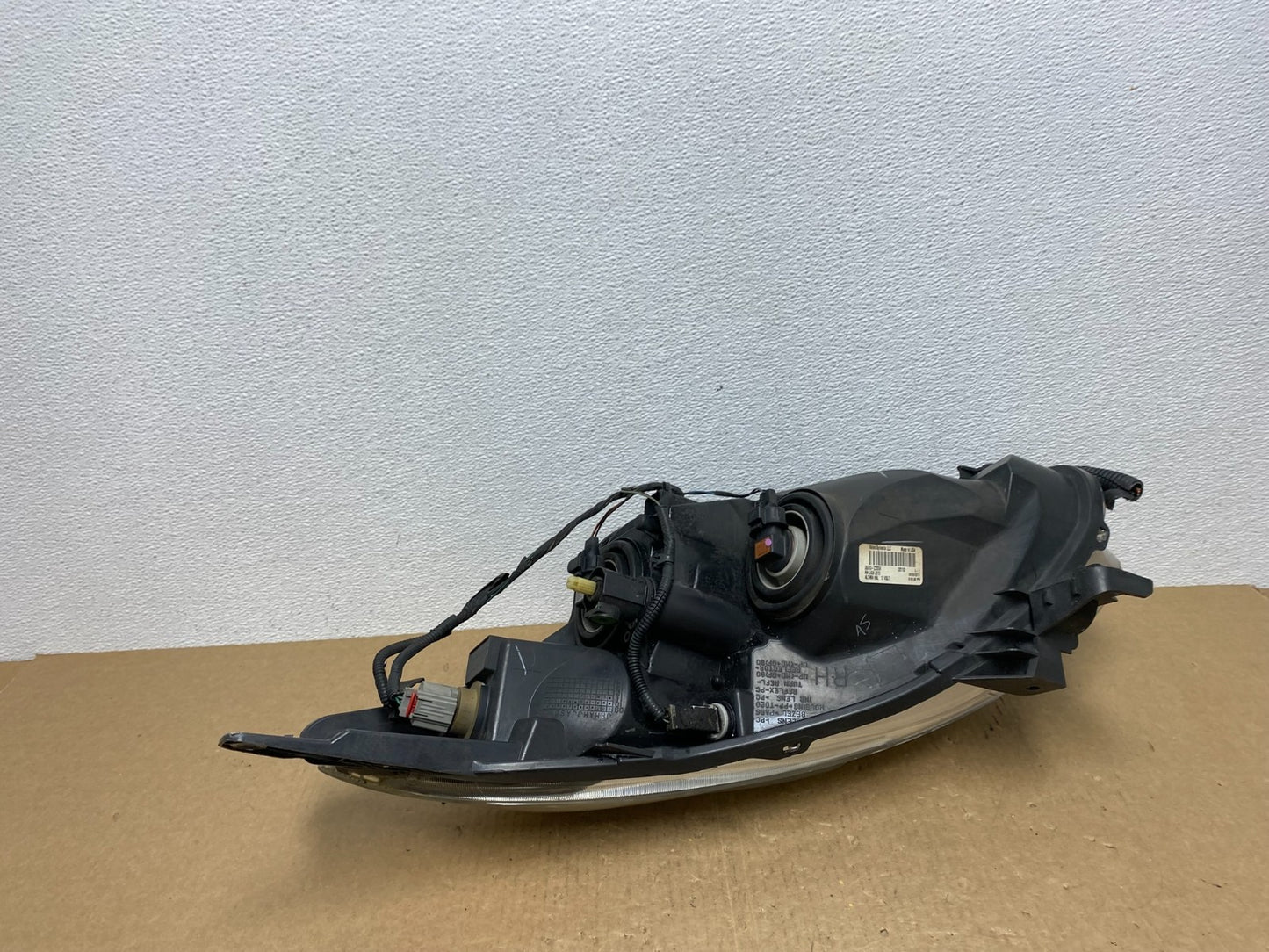 Sedan 2010 2011 2012 Nissan Altima Headlight Right Passenger Rh OEM AC1296 DW6