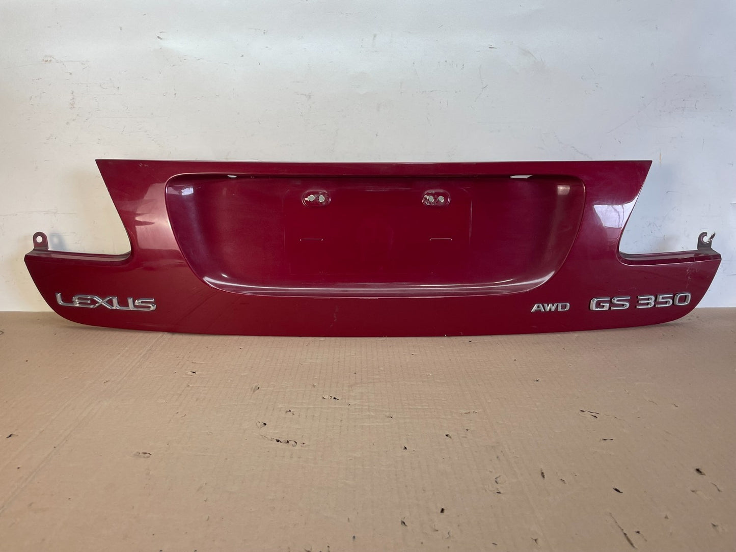 2007-2011 Lexus GS350 Trunk License Plate Trim Panel Cover 76801-30140 AG7705 DG0