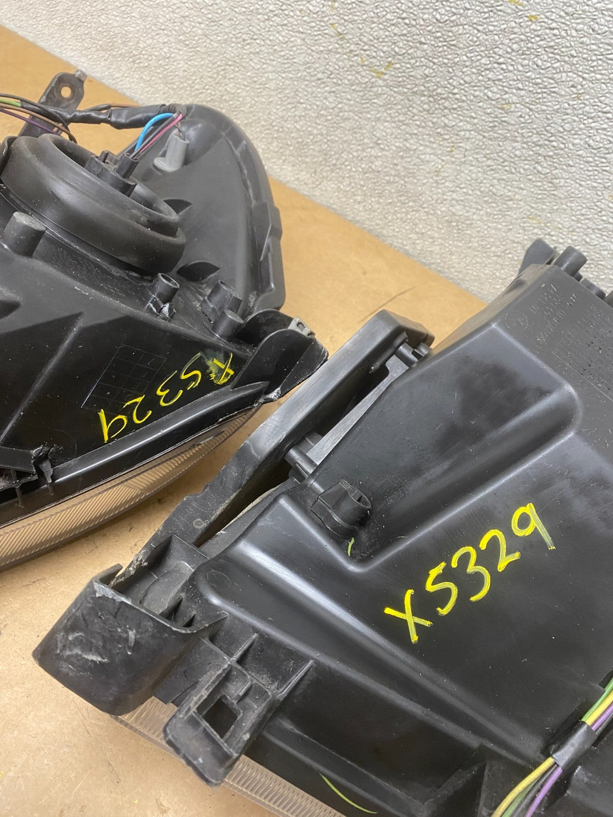 2012 to 2021 Nissan NV1500 NV2500 NV3500 Left+Right Set Headlights X5329 DW16