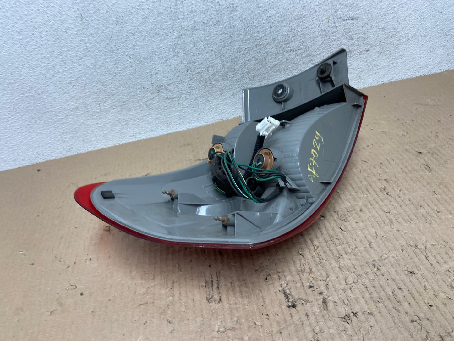 2008 to 2015 Nissan Rogue Right Passenger Rh Side Tail Light AF7029 LK5