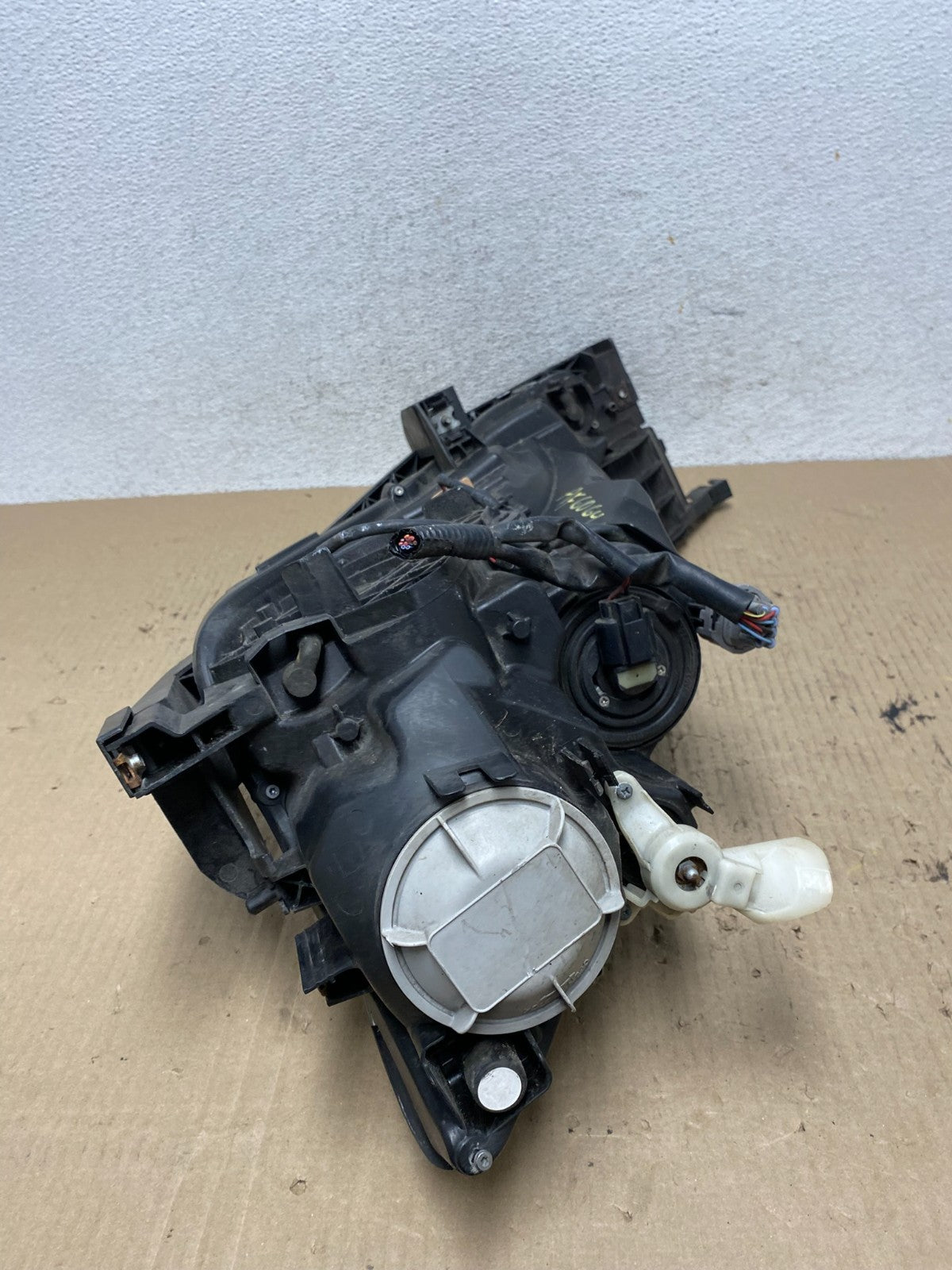 2011 - 2013 Mazda 6 Right Passenger RH Side Halogen Headlight AF6064 DW7
