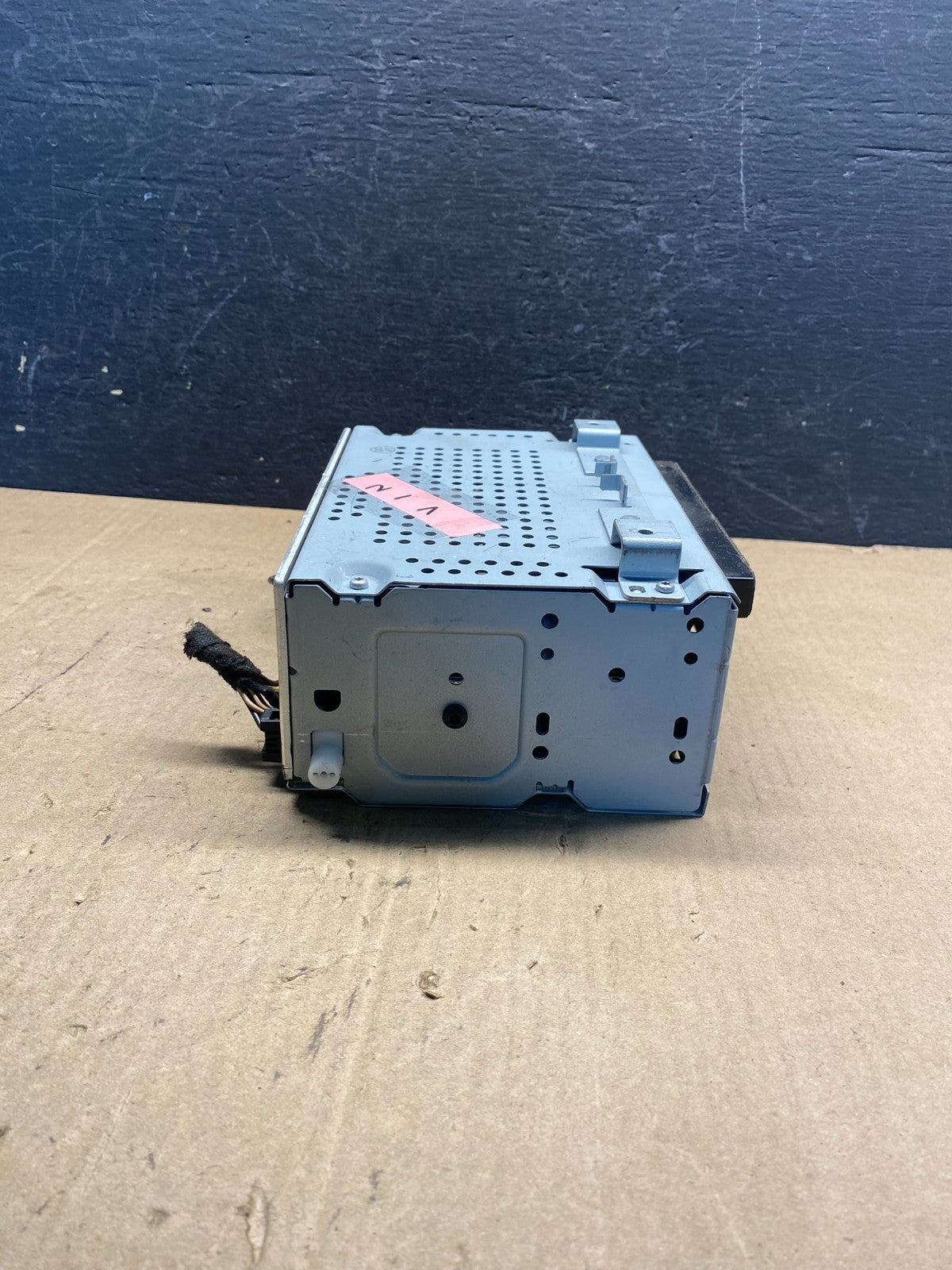 2013 - 2016 Ford C-Max Single CD Player Media AM FM Radio Receiver AE7825 DW2